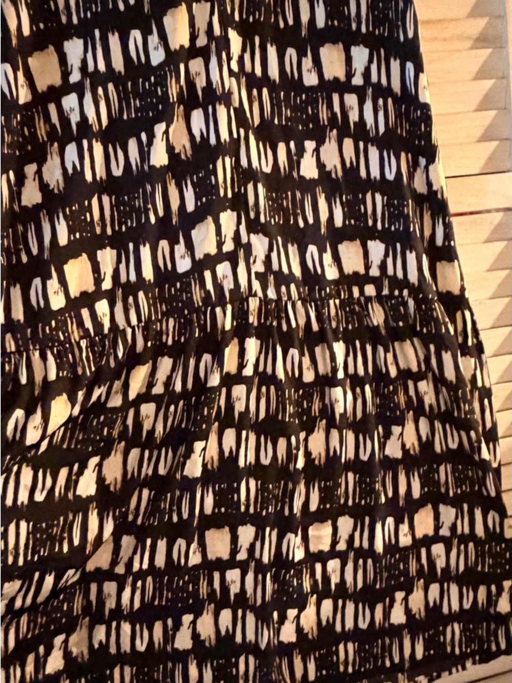 Banana Republic Black & Cream Tie-Shoulder V-Neck Maxi Dress sleeveless - Picture 4 of 7